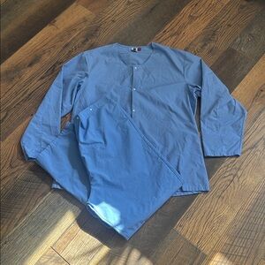 Medline Angelstat Light Blue Long sleeve Scrubs Set Size M/L